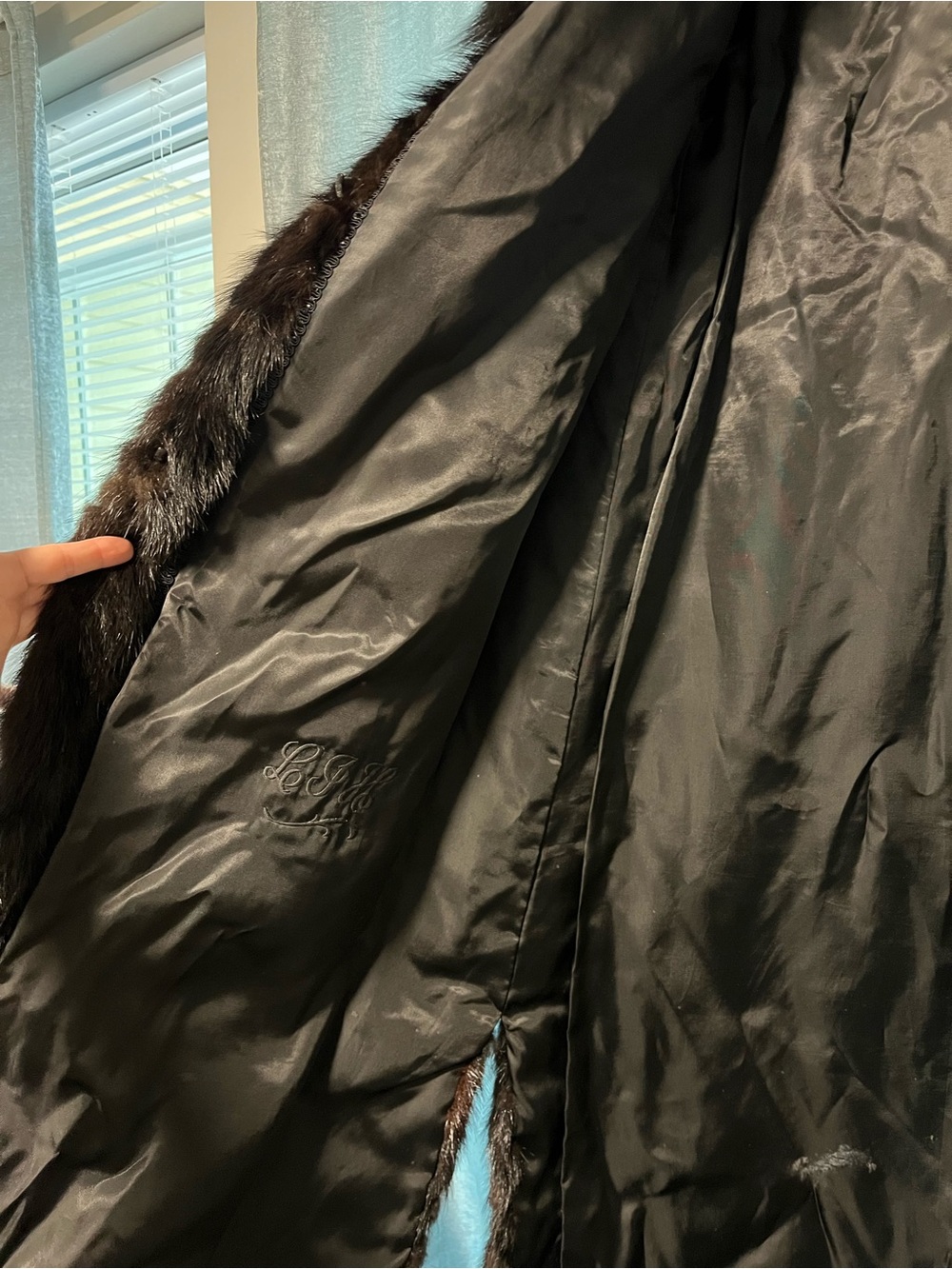 Vintage Dennis Basso Black Mink Fur Long Coat - Women's Luxury Outerwear - Picture 6 of 9